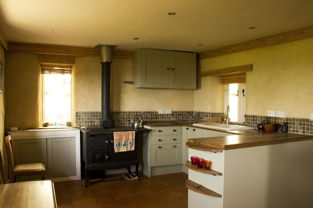 Pathways, Beachwood Cottage Бат Экстерьер фото