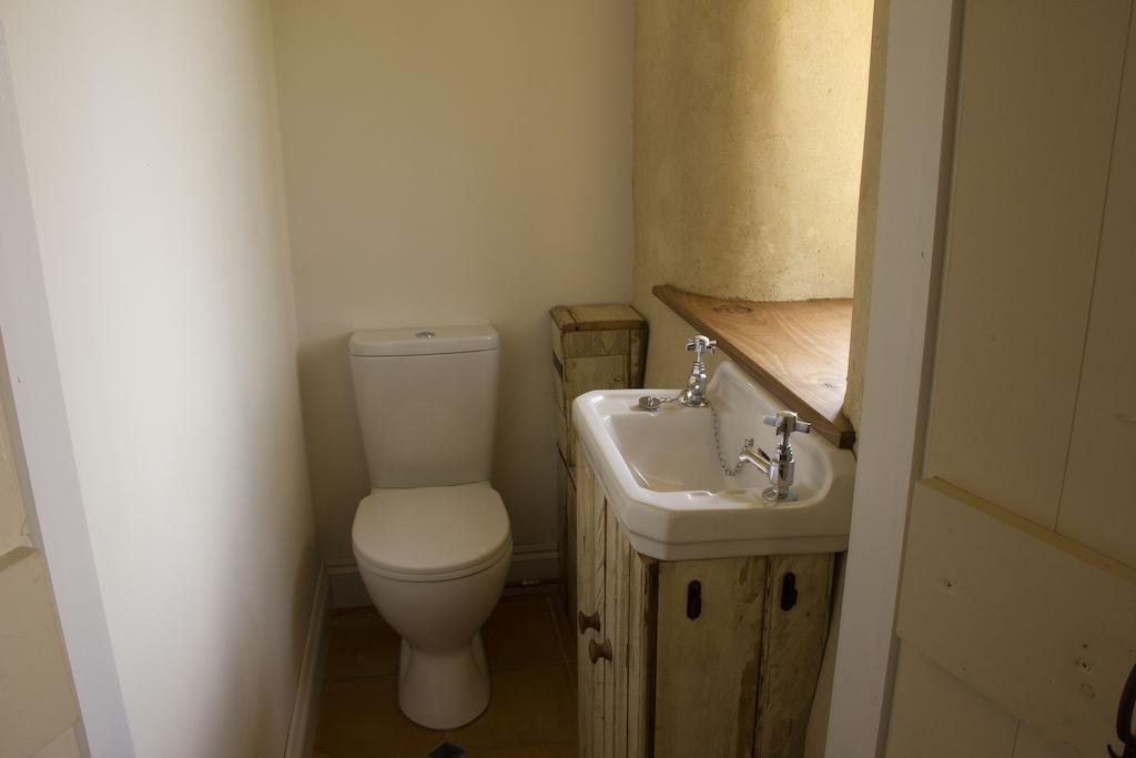 Pathways, Beachwood Cottage Бат Экстерьер фото